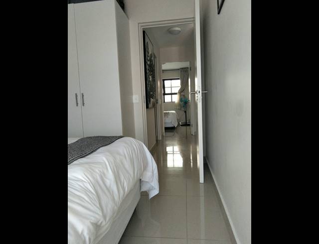 2 BEDROOM APARTMENT FOR SALE IN UMHLANGA RIDGE